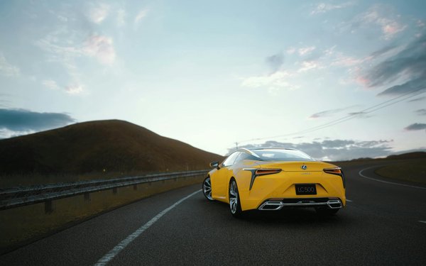 Was sind die Notfallmaßnahmen bei einer Panne auf der Autobahn?